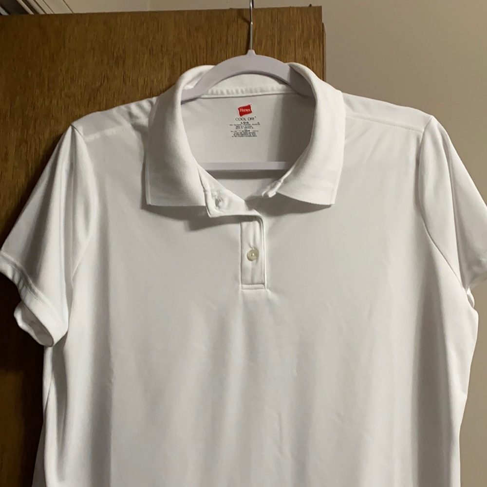 Women’s white collard shirt
